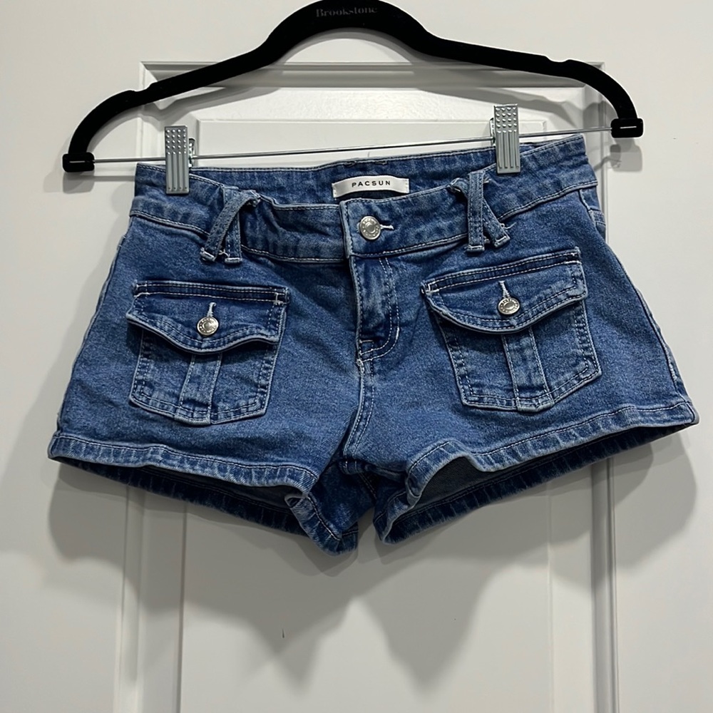PACSUN SHORTS (LOW RISE)
